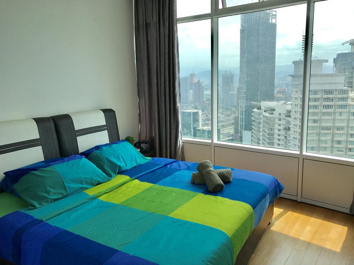 Vortex Suites Klcc By Pnut With Netflix Kuala Lumpur Luaran gambar