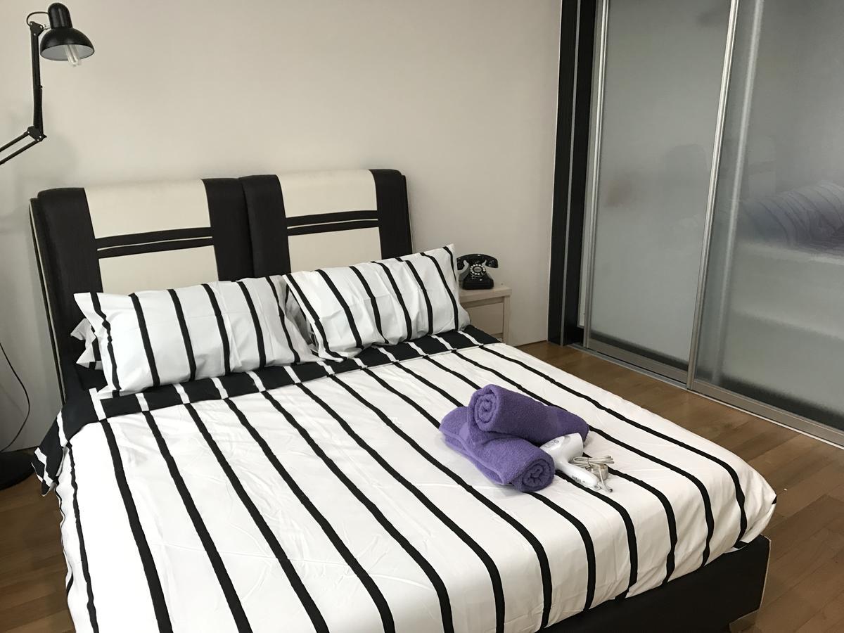 Vortex Suites Klcc By Pnut With Netflix Kuala Lumpur Luaran gambar