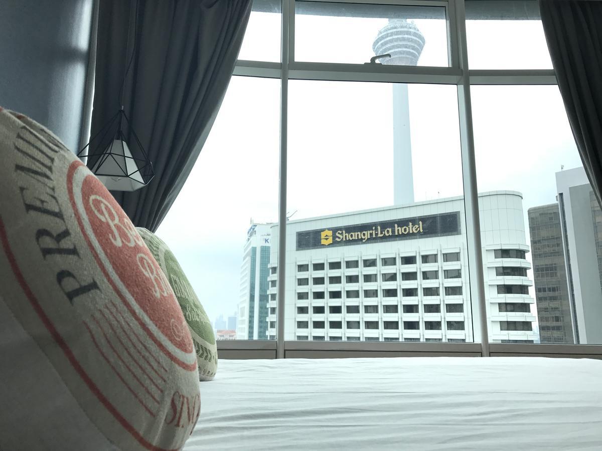 Vortex Suites Klcc By Pnut With Netflix Kuala Lumpur Luaran gambar