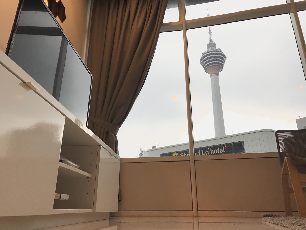 Vortex Suites Klcc By Pnut With Netflix Kuala Lumpur Luaran gambar