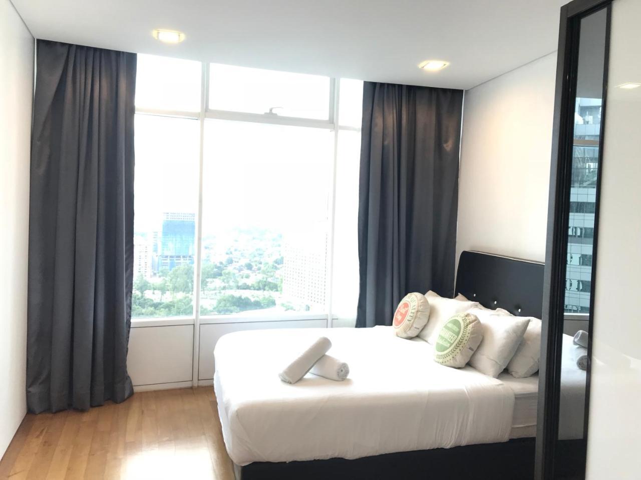 Vortex Suites Klcc By Pnut With Netflix Kuala Lumpur Luaran gambar